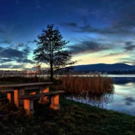 Borgo Del House Varano Borghi